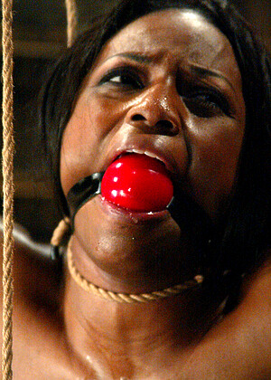 Jada Fire